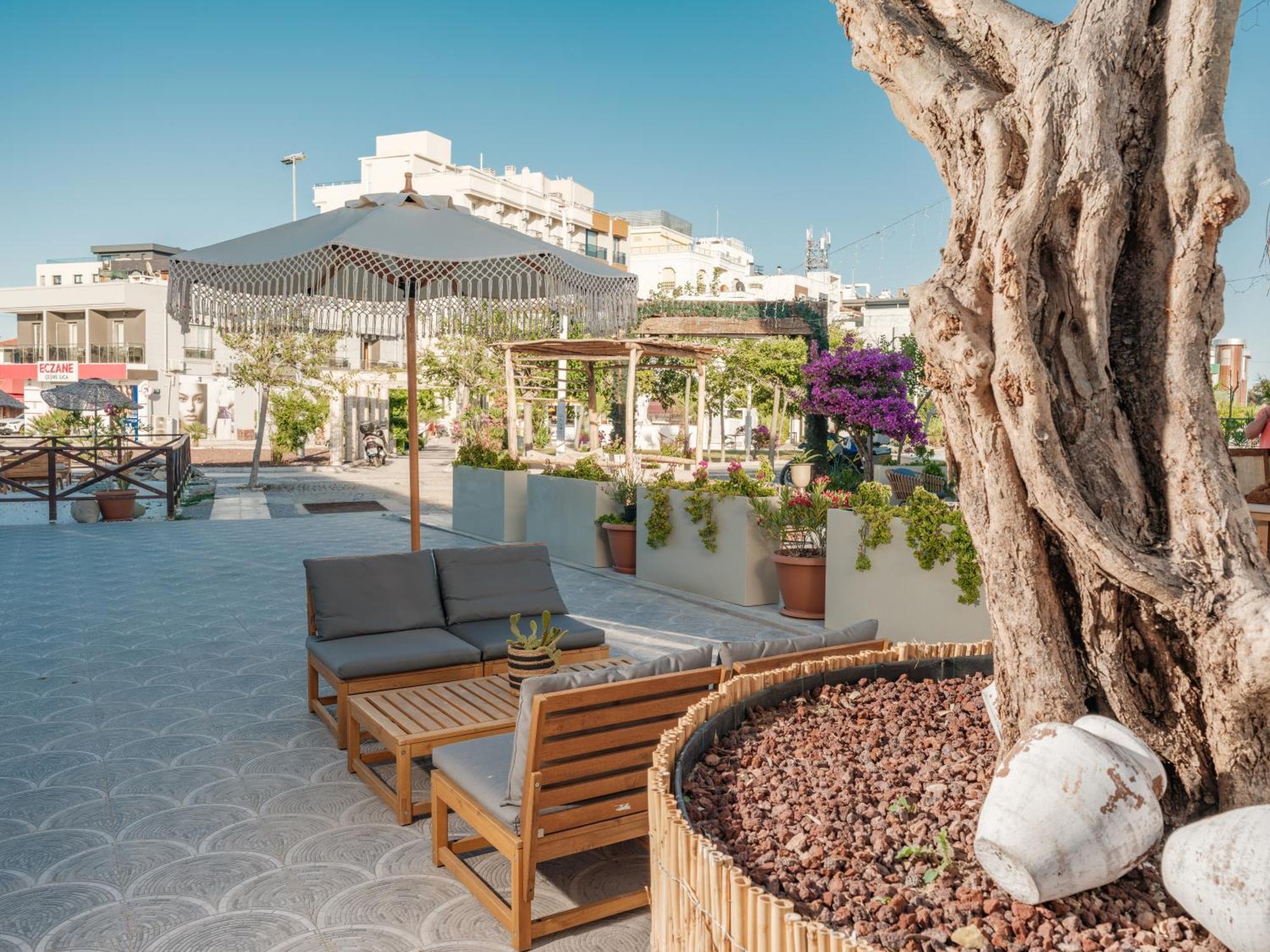Cumbalica Garden Hotel Cesme Exterior photo